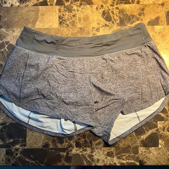 lululemon athletica Pants - Lululemon speed up shorts 4”